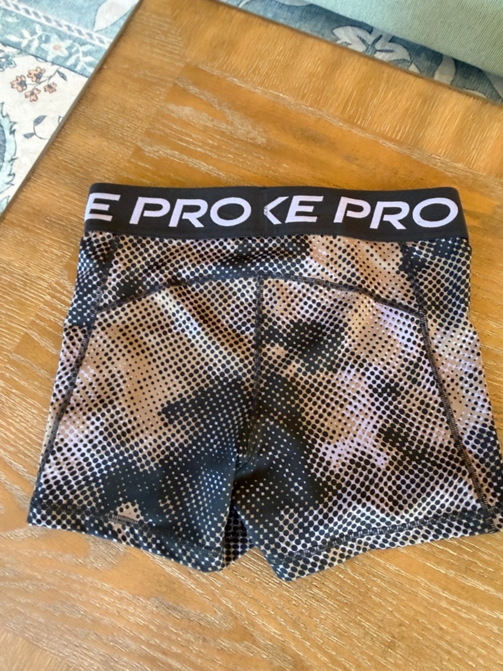 Nike Pro Black and Purple Dot-Print Training Shorts - Picture 8 of 8